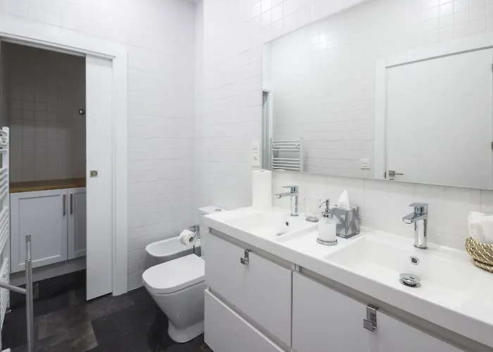 Апартаменты My Way Away *